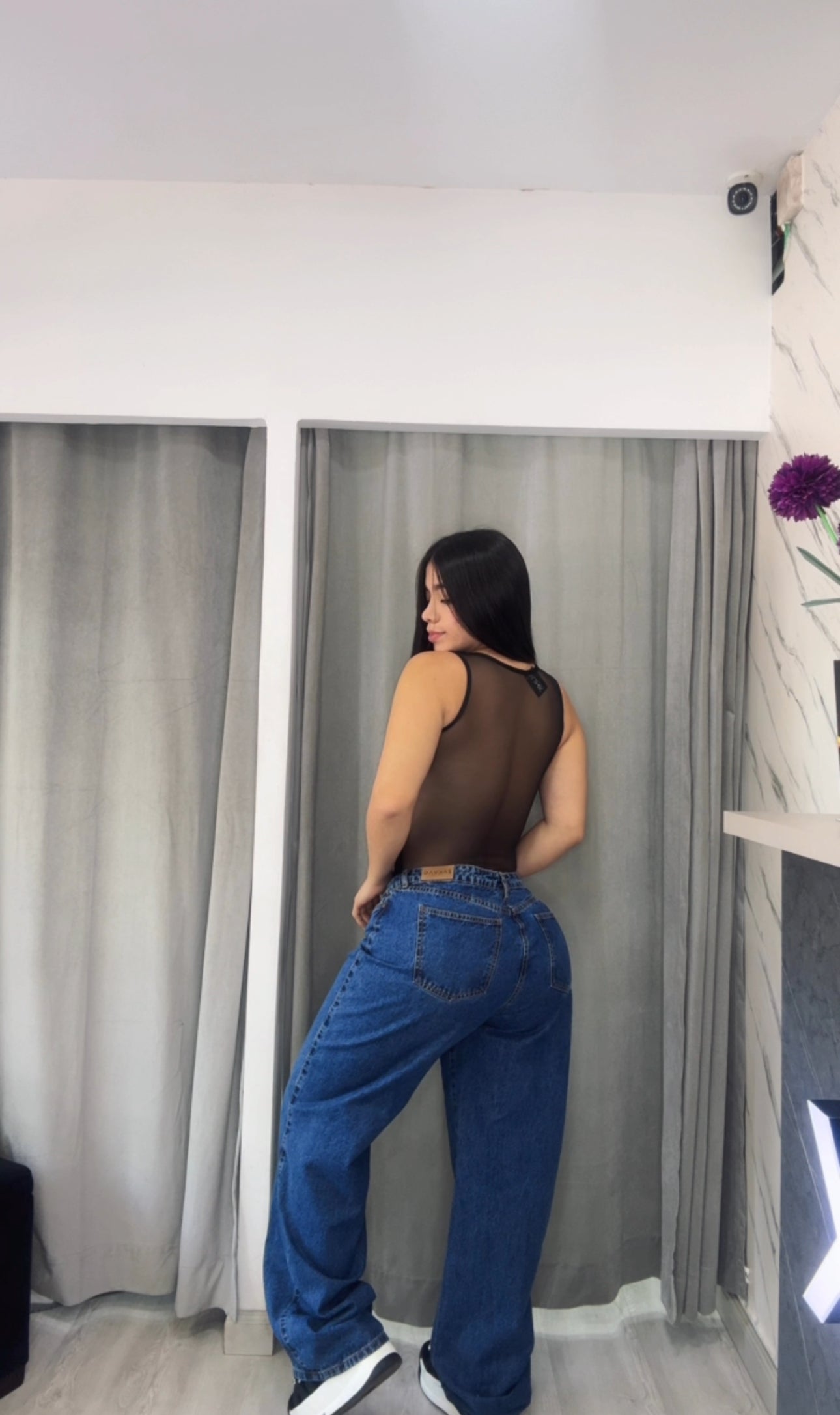 Body Anto 1082